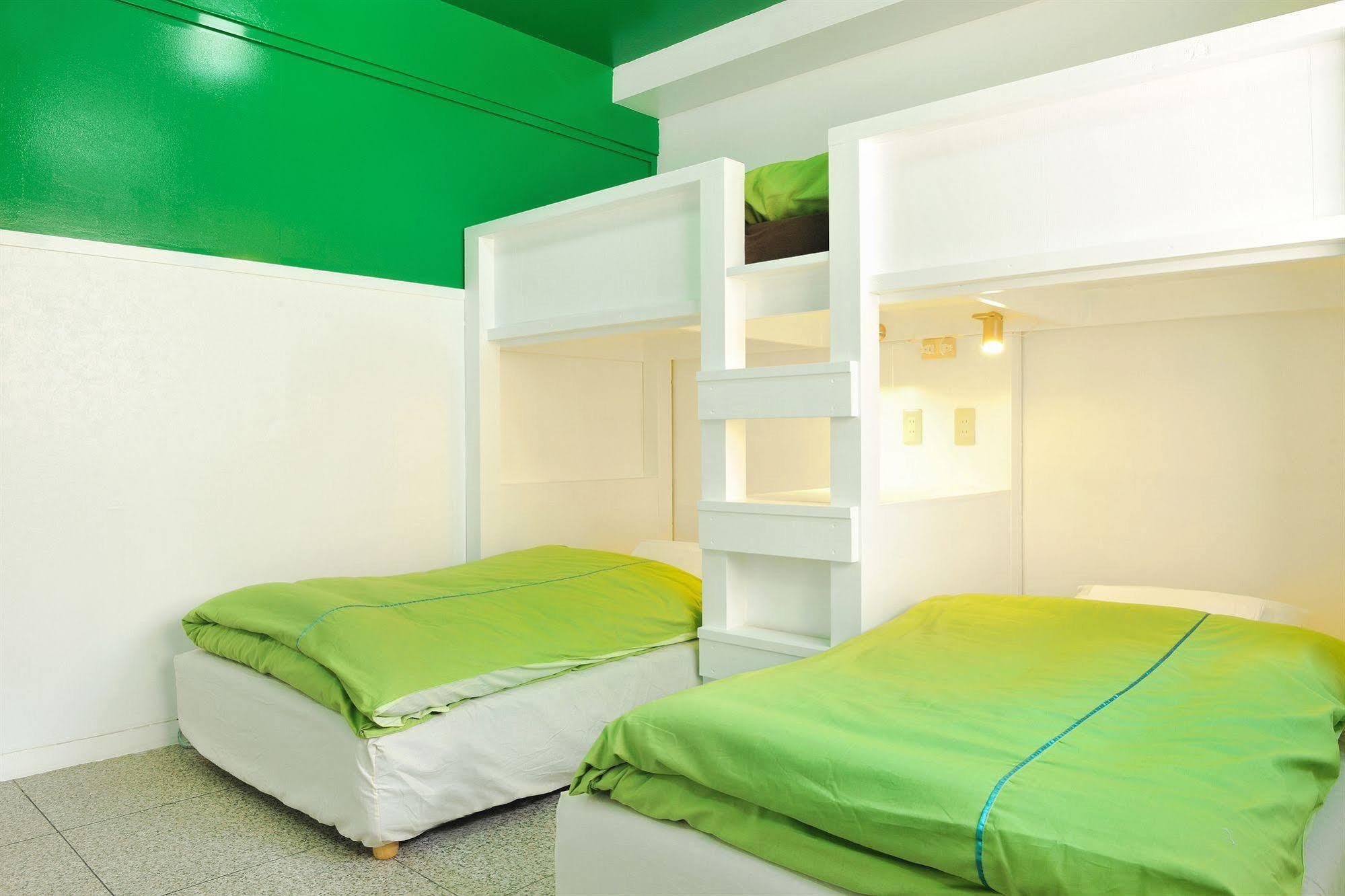 Khaosan Tokyo Laboratory Hotel Ngoại thất bức ảnh
