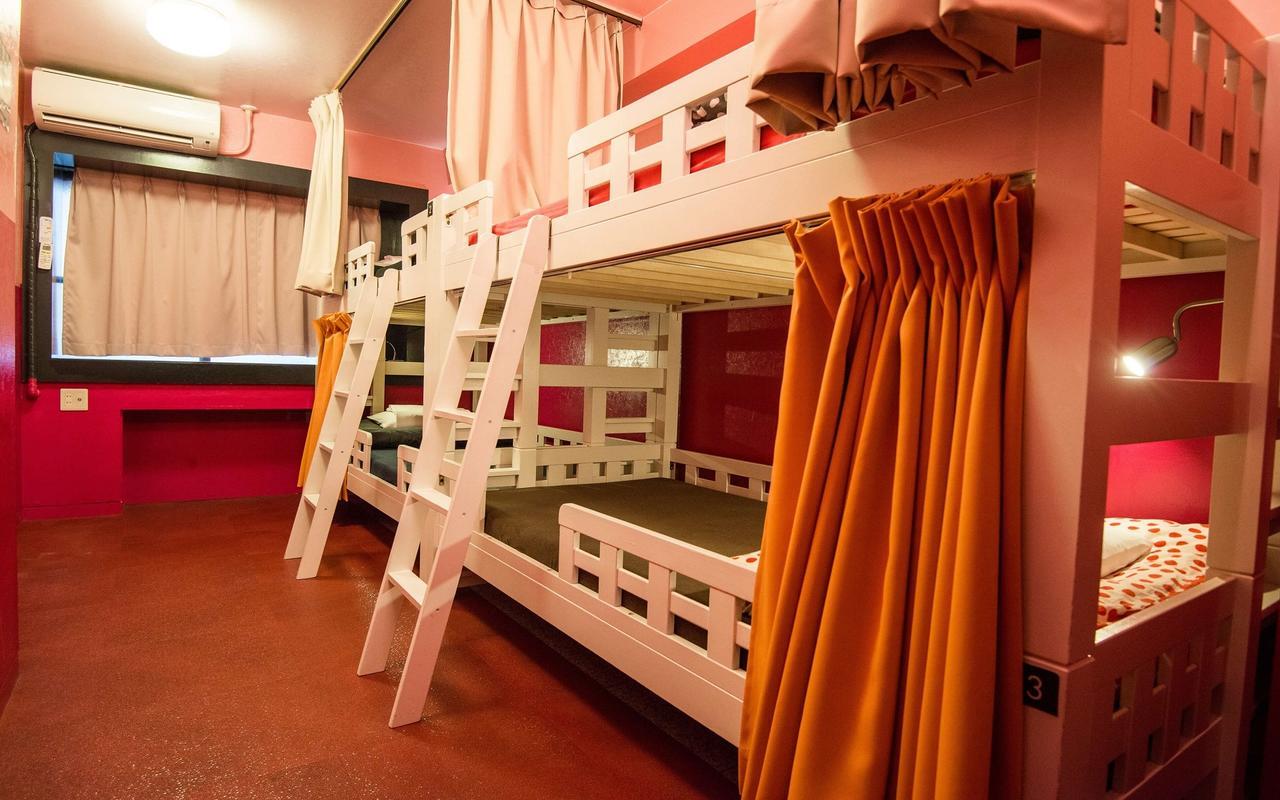 Khaosan Tokyo Laboratory Hotel Ngoại thất bức ảnh